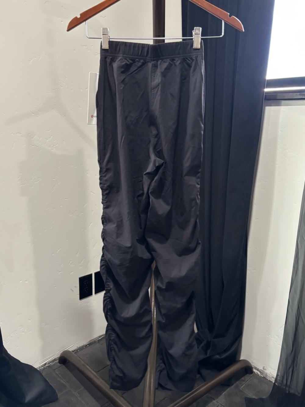 Lululemon dance studio slim fit high rise flared pant black size XXXS NWT - Picture 7 of 10